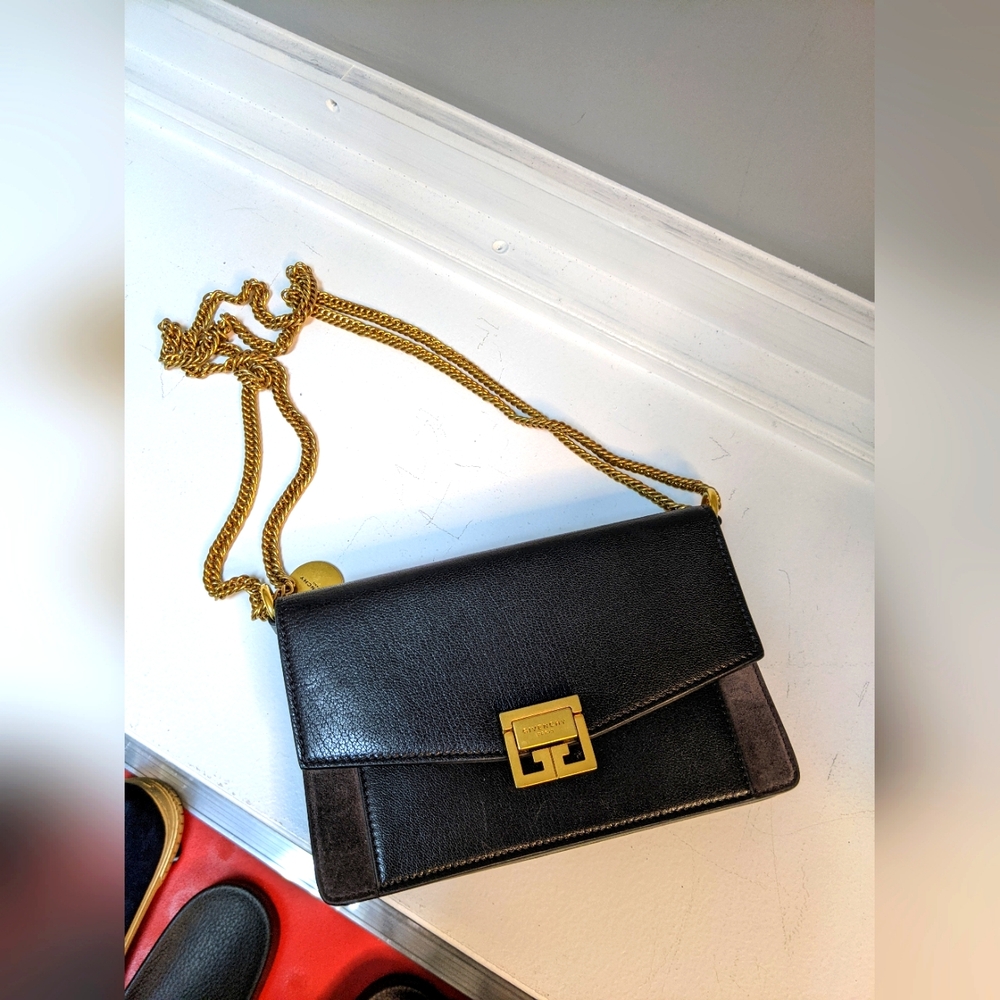GIVENCHY WOC <<⬇️PRICE DROP⬇️>>
